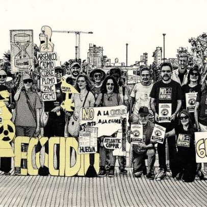 Moradores de Huelva protestam contra emissão de gases industriais poluentes