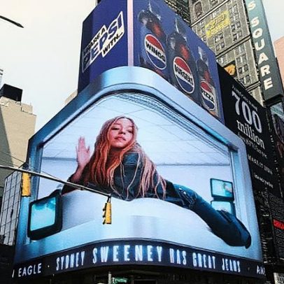 BofA rebaixa American Eagle devido a custos de tarifas e impacto de Sydney Sweeney