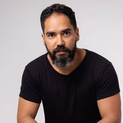 Influenciador critica elenco de 'Vale Tudo' e viraliza com suas análises