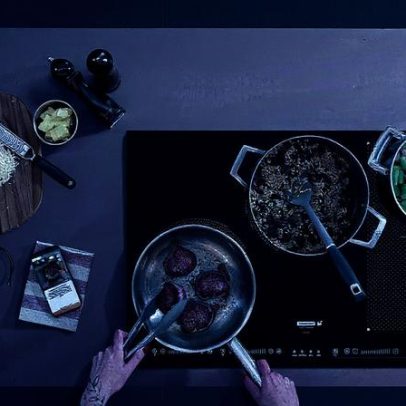 Brasil lança cooktop inteligente que se conecta ao celular e traz novas funcionalidades