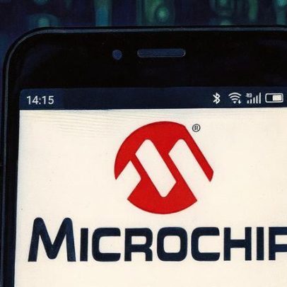 Ações em destaque ao meio-dia: Microchip Technology, Builders FirstSource e Zoom Communications