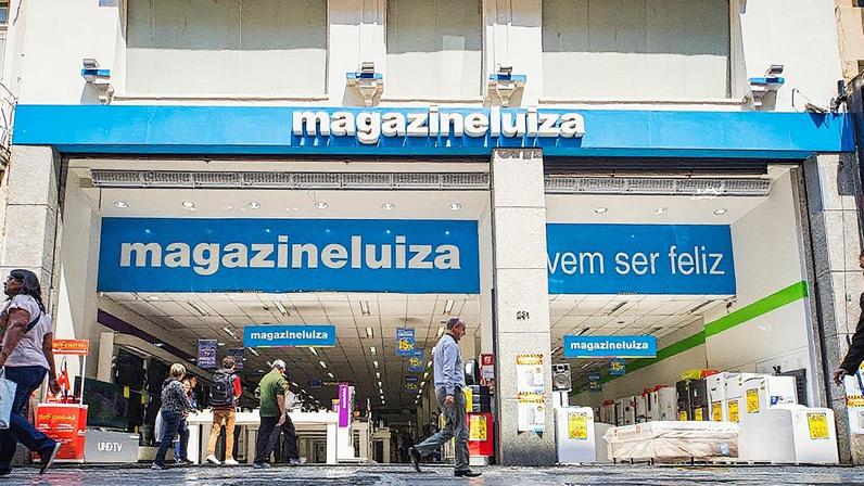 Empresa com atuação no e-commerce ainda tem força de vendas em lojas físicas, que totalizaram R$ 4,7 bilhões no segundo trimestre de 2025 (Foto: Divulgação/Magalu)