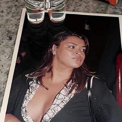 Gominho compartilha fotos de Preta Gil em sua nova casa decorada