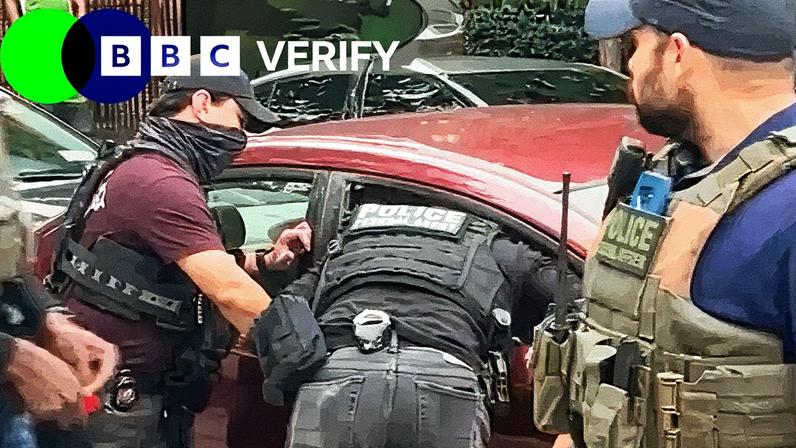Morador de DC transmite ao vivo agentes federais quebrando janelas de carros e detendo homens (Foto: BBC)