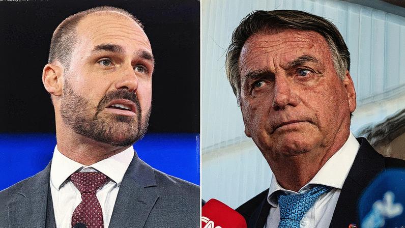 Deputado federal licenciado Eduardo Bolsonaro (PL-SP) e seu pai, o ex-presidente Jair Bolsonaro — Foto: Fotos de Saul Loeb/AFP e Brenno Carvalho/O Globo