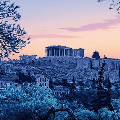 Descubra um roteiro imperdível por Atenas, Mykonos e Santorini com a família