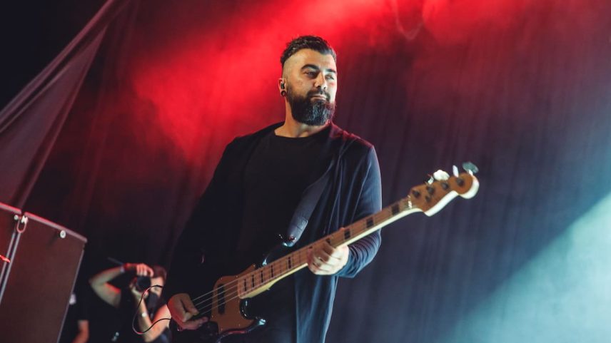 Ander Cabello, em concerto com Shinova na La Riviera, em 2021. (Foto: Javier Bragado)