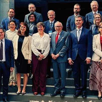 Governo do México firma acordos para regulação de vacinas com RNA mensageiro