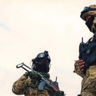 Irã destaca papel da Guarda Revolucionária em sua estratégia militar e política