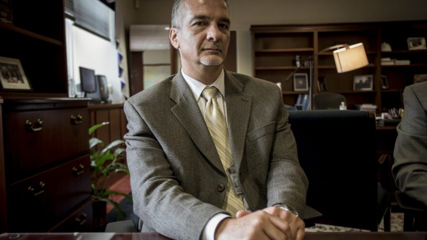 Viagens, shows e resort para pets: ex-chefe de emergência é condenado por desviar US$ 1,4 milhão de hospital público nos EUA (Foto: Anthony Lanzilote/The New York Times)