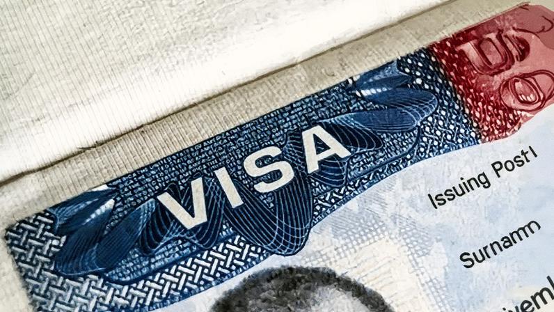 Embaixada dos EUA no Brasil anunciou nova exigência para solicitantes de vistos (Foto: Reprodução)
