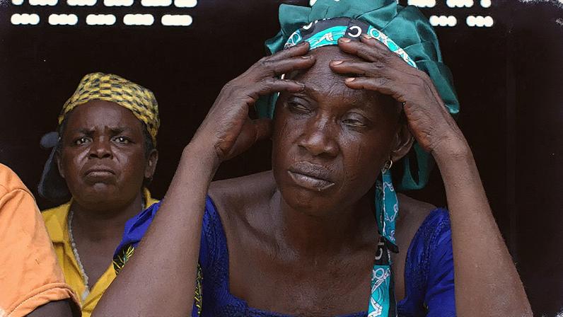 Sobreviventes do massacre que deixou mais de 200 cristãos mortos. (Foto: Portas Abertas)