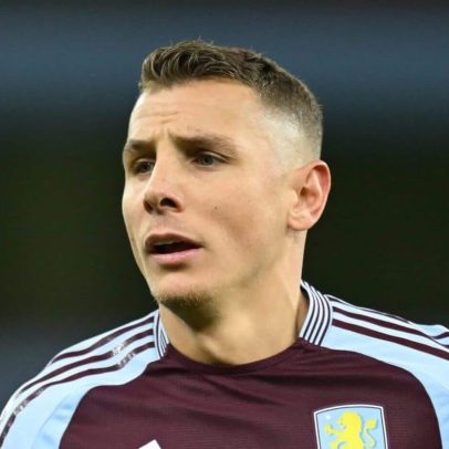 Lucas Digne acerta verbalmente novo contrato com o Aston Villa