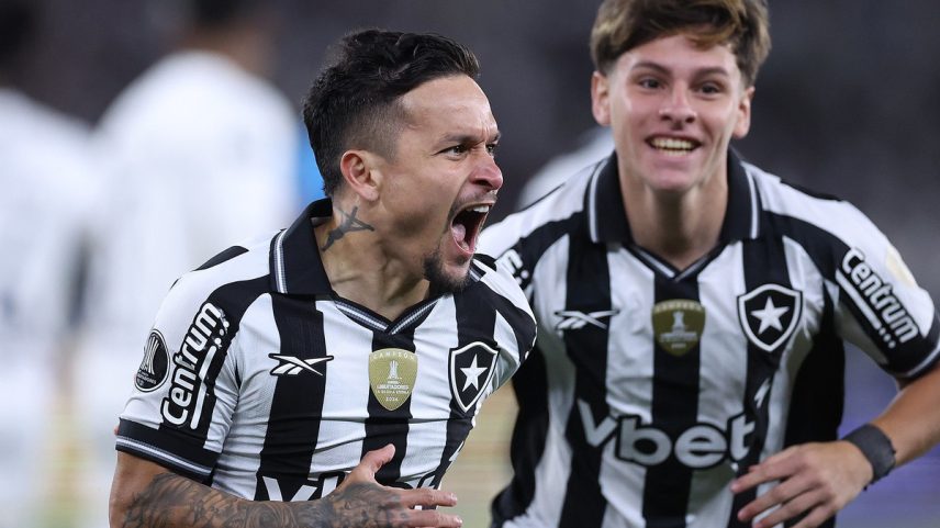 Artur abriu o placar para o Botafogo (Foto: Vitor Silva/Botafogo)