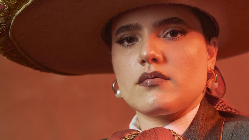 Camila Fernández, herdeira de uma grande dinastia da música mexicana, analisa cinco músicas essenciais de seu segundo álbum, "La Fernández." (Foto: Reprodução)