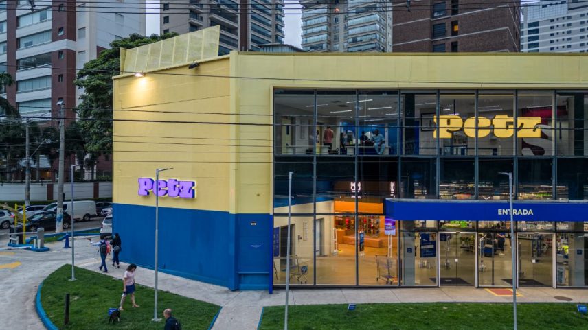 Fachada de uma das lojas da Petz. (Foto: Divulgação)