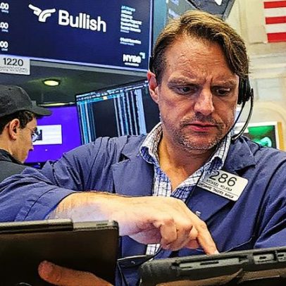 Kevin Simpson indica três ações para aproveitar a alta do mercado financeiro