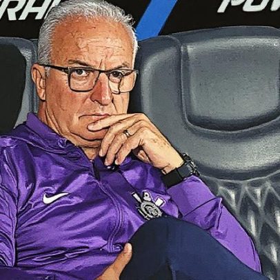 Corinthians se prepara para o mercado e busca reforços apesar de restrições de transferência