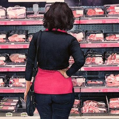 Preço da carne nos EUA atinge R$ 130/kg e pode subir com tarifas e pragas