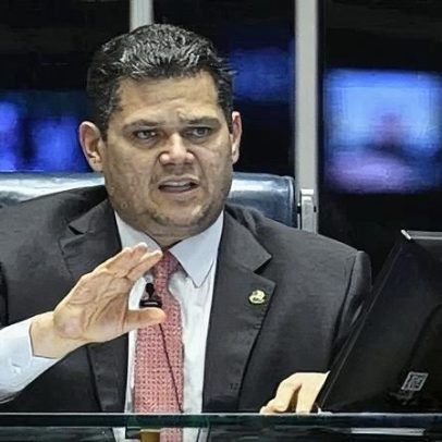 Alcolumbre suspende votação da PEC dos Precatórios a pedido do governo federal