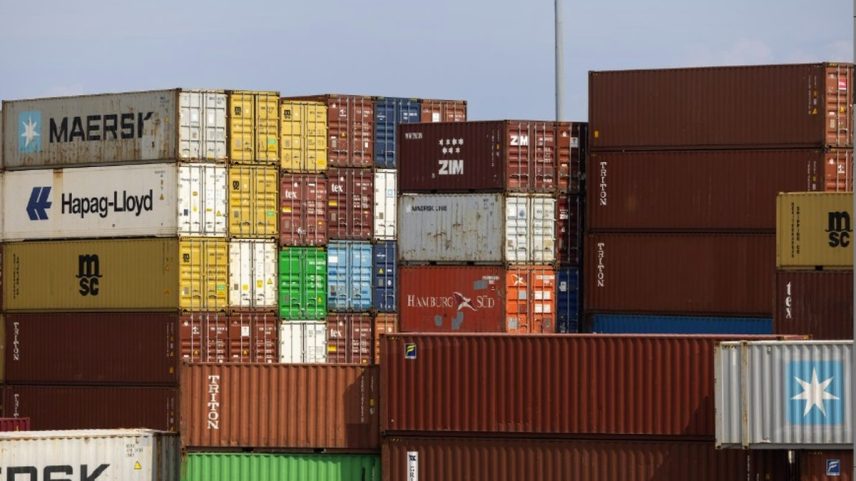 Agenda econômica no novo mandato de Trump ameaça desestabilizar tanto a economia dos EUA quanto a global. Seu governo sinalizou uma mistura explosiva de protecionismo, expansão fiscal e instabilidade (Foto: Alyssa Schukar/The New York Times)