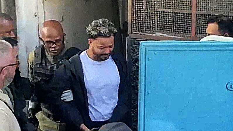 Hytalo Santos deixa presídio em São Paulo nesta quinta-feira (28) (Foto: Reprodução GloboNews)