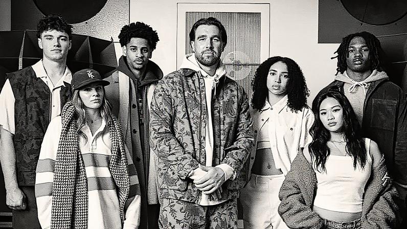 American Eagle lança AE x Tru Kolors por Travis Kelce. (Foto: American Eagle)
