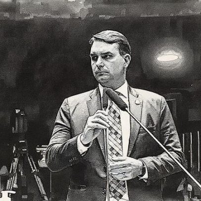 Defesa de Bolsonaro contesta ação da PF para entrada em residência privada