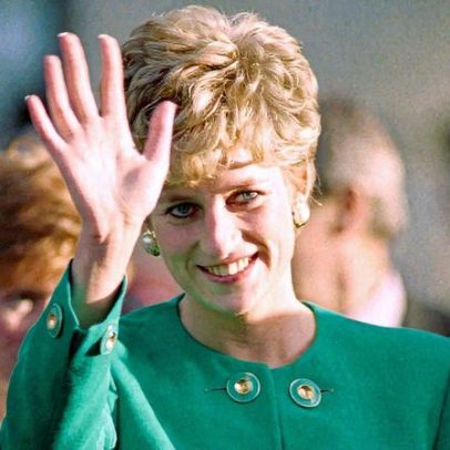 Cápsula do tempo da princesa Diana é aberta e revela seus segredos dos anos 90