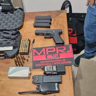 PMs são detidos por extorquir comerciantes em troca de segurança durante expediente