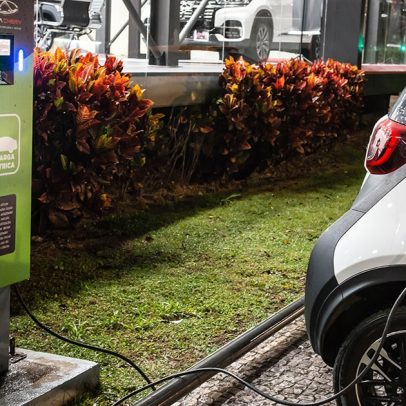 Carros elétricos e híbridos vendidos no Brasil superam expectativas em 2023