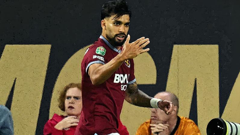 Lucas Paquetá celebra um gol marcado pelo West Ham em partida contra o Wolverhampton pela Copa da Liga Inglesa (Foto: Reprodução)