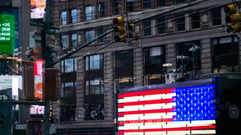 Informações sobre as ações da Meta no Nasdaq MarketSite em Nova York, EUA, na quinta-feira, 3 de fevereiro de 2022. Grandes lucros do setor de tecnologia provocaram algumas oscilações extremas nos preços das ações nesta temporada, com as expectativas de Wall Street aparentemente desalinhadas com a realidade das empresas. (Foto: Michael Nagle/Bloomberg)