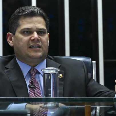Alcolumbre se destaca nas redes após protestos de apoiadores de Bolsonaro no Congresso