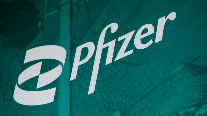 Vista exterior do edifício da sede da Pfizer em 29 de janeiro de 2023, na cidade de Nova York. (Foto: View Press | Corbis News | Getty Images)