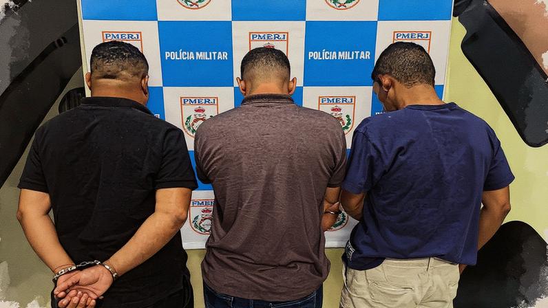 Os três foragidos presos pela PM em Copacabana (Foto: Polícia Militar/Divulgação)