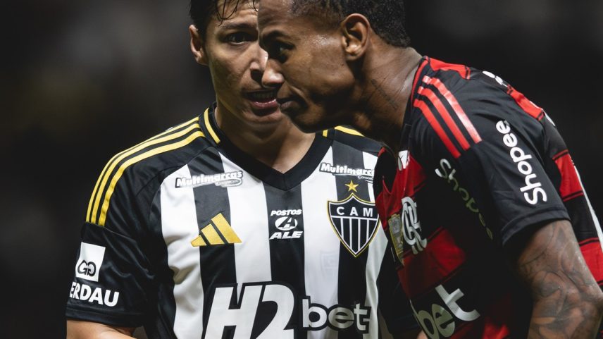 Wallace Yan e Alan Franco em Atlético-MG x Flamengo (Foto: Pedro Souza / Atlético)