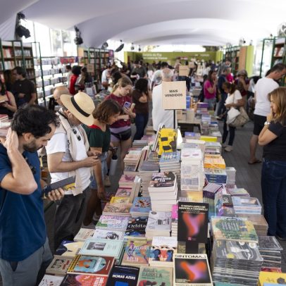 Valter Hugo Mãe e Rosa Montero dominam vendas na livraria oficial da Flip