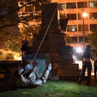 Monumento a general confederado acusado de ligação com KKK será reinstalado em D.C.