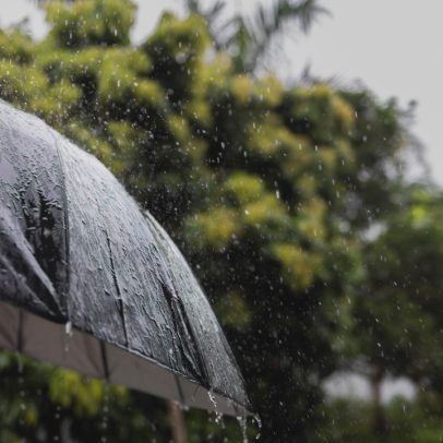 Chuvas atingem Sul e Sudeste na previsão do tempo para segunda-feira, 11