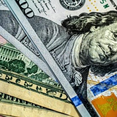 Dólar enfrenta dificuldades para se valorizar após declarações de Powell