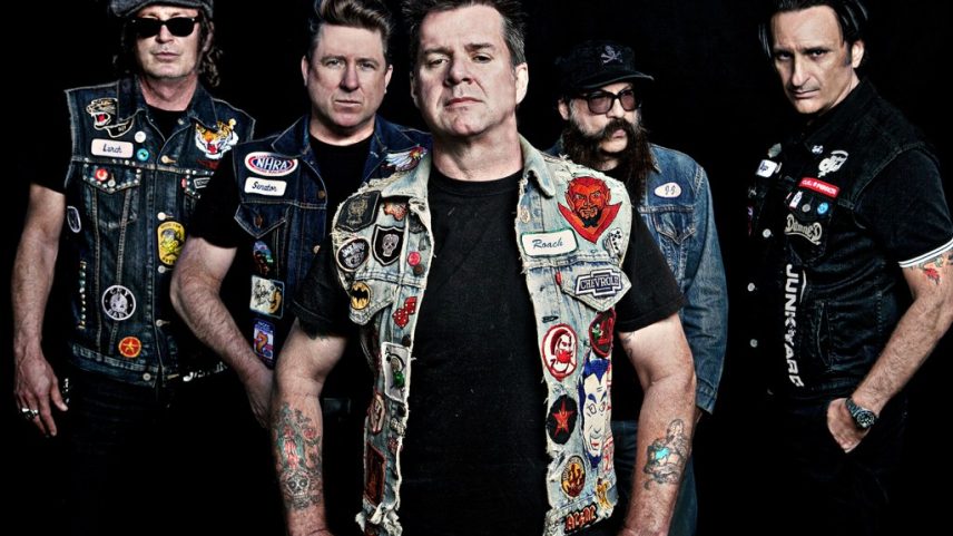 David Roach, o vocalista da veterana banda de rock de East Hollywood Junkyard, faleceu aos 59 anos após uma batalha contra o câncer. (Foto: Reprodução)