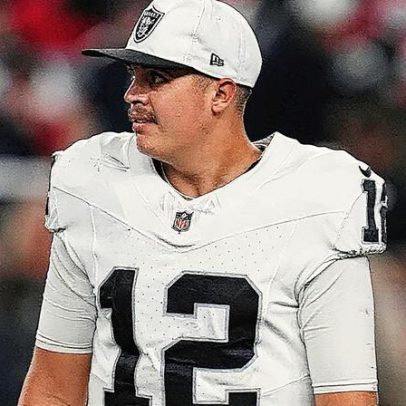 Aidan O'Connell, quarterback dos Raiders, fratura pulso e ficará fora de 6 a 8 semanas