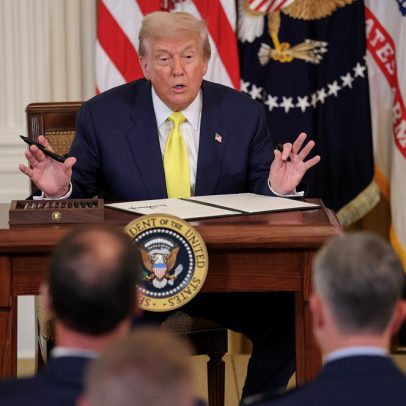 Trump afirma que fim da guerra na Ucrânia depende de decisão de Putin