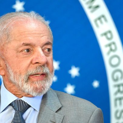 Lula dialoga com ministros do STF após sanção dos EUA sobre questões políticas