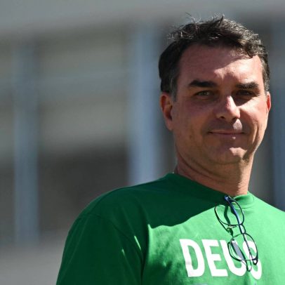 Direita considera que Flávio Bolsonaro não suportaria disputa presidencial