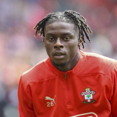 Burnley fecha acordo para transferência de Lesley Ugochukwu, do Chelsea