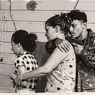 Mãe e filha são resgatadas após 17 horas como reféns de homem que matou policial