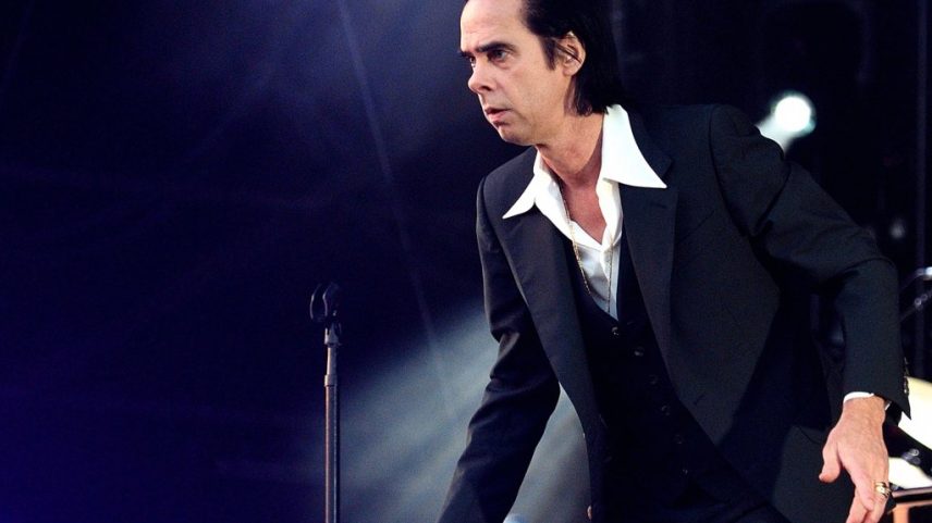 Nick Cave e Bryce Dessner, do The National, se uniram para compor a faixa-título do novo filme da Netflix, 'Train Dreams.' (Foto: Reprodução)