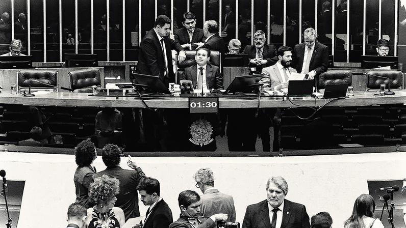 Hugo Motta preside sessão deliberativa no plenário da Câmara dos Deputados nesta quinta-feira (21/08/2025) (Foto: Kayo Magalhães/Câmara dos Deputados)